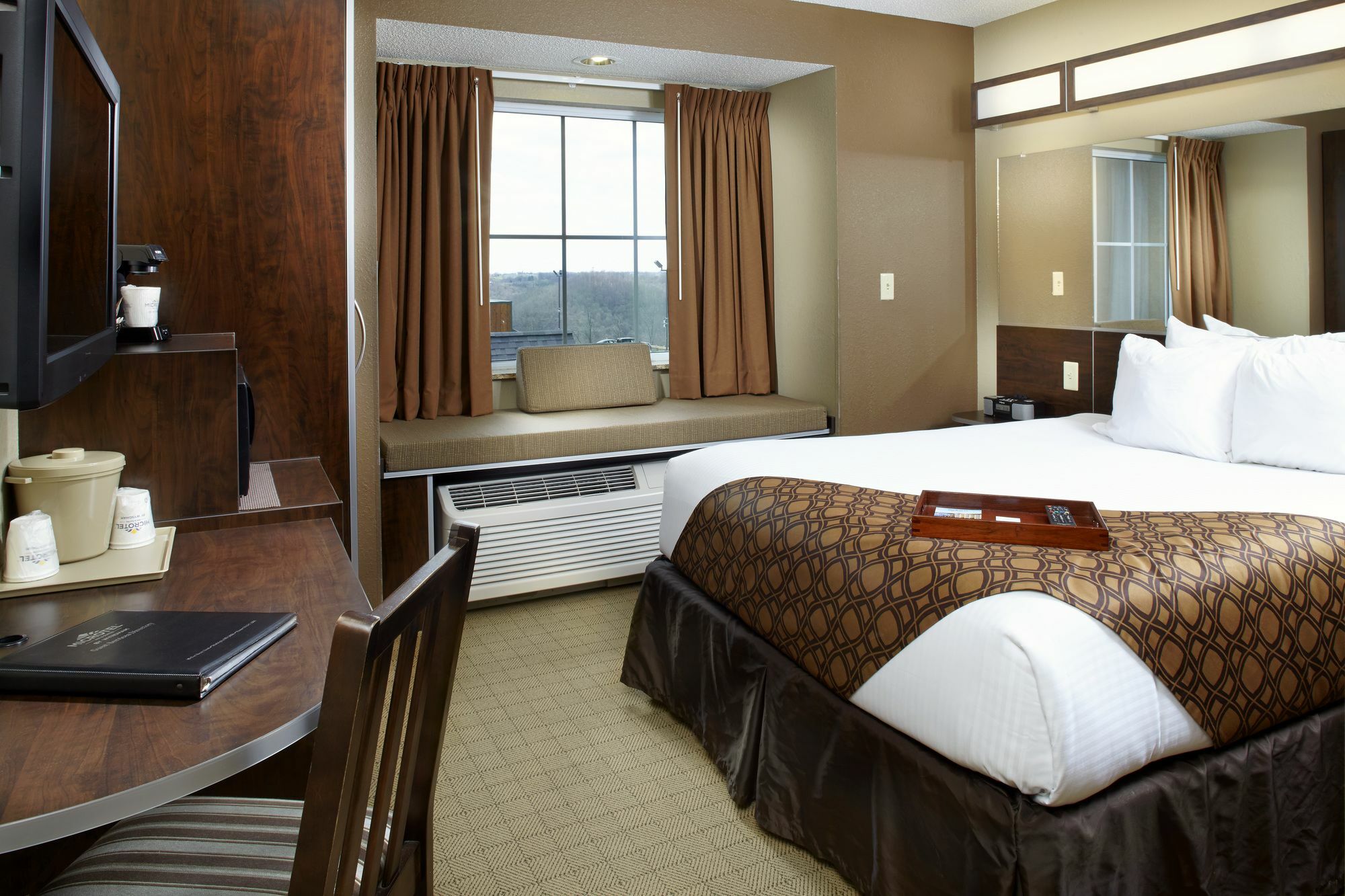 Microtel Inn & Suites By Wyndham Wheeling At The Highlands Triadelphia Zewnętrze zdjęcie